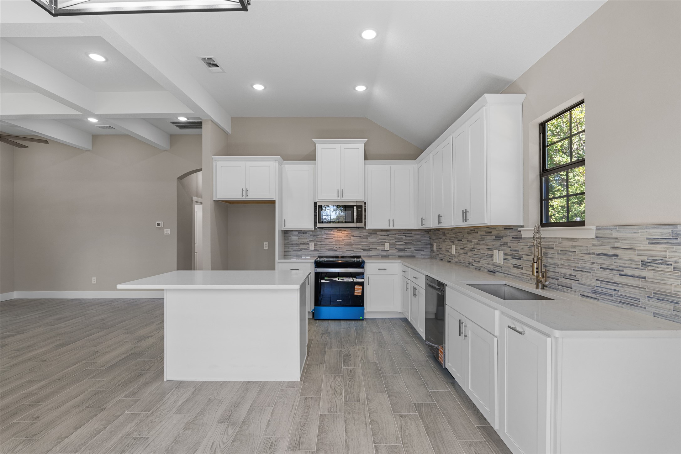 3025 Red Oak Drive Granbury TX 76048