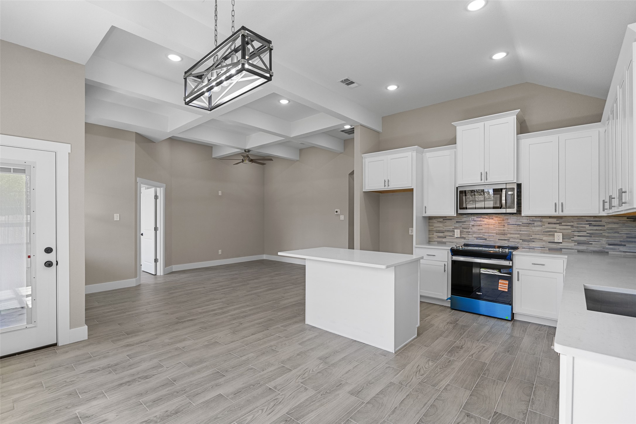 3025 Red Oak Drive Granbury TX 76048