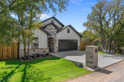 3025 Red Oak Drive Granbury TX 76048