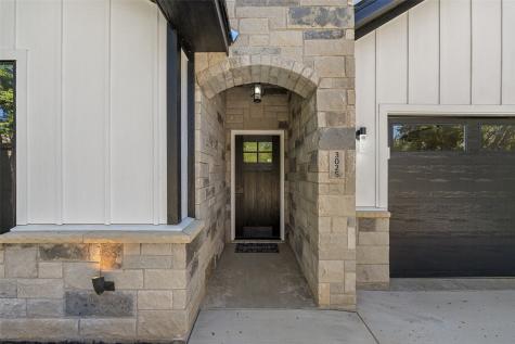 3025 Red Oak Drive Granbury TX 76048