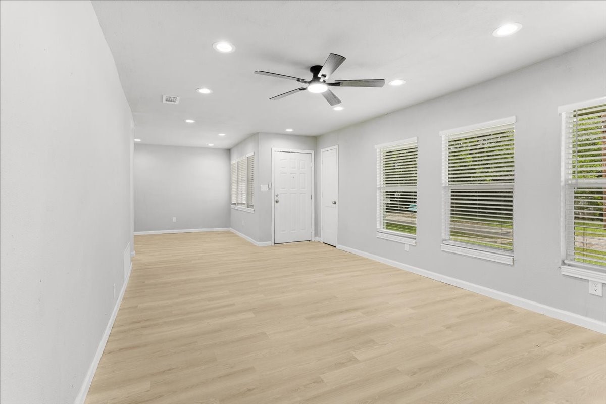 408 N Gowdy Street Whitewright TX 75491