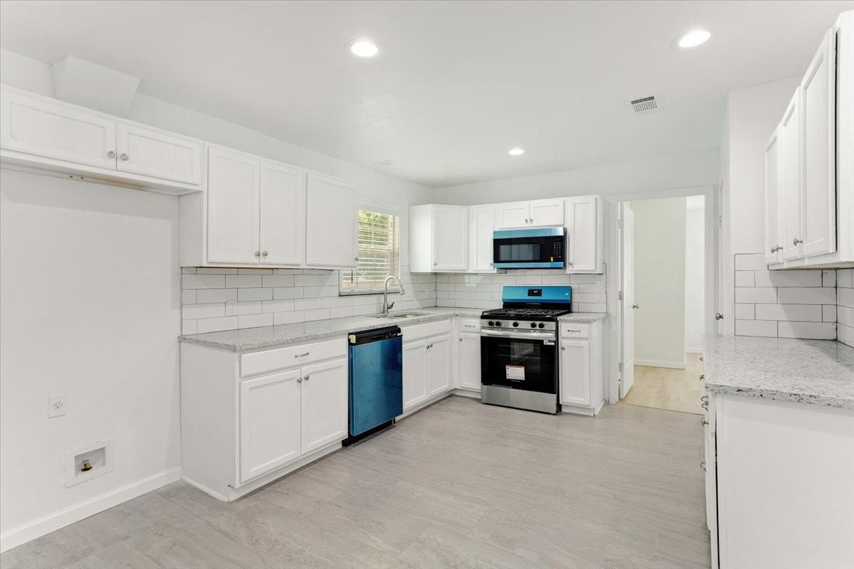 408 N Gowdy Street Whitewright TX 75491