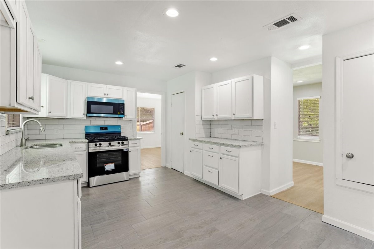 408 N Gowdy Street Whitewright TX 75491