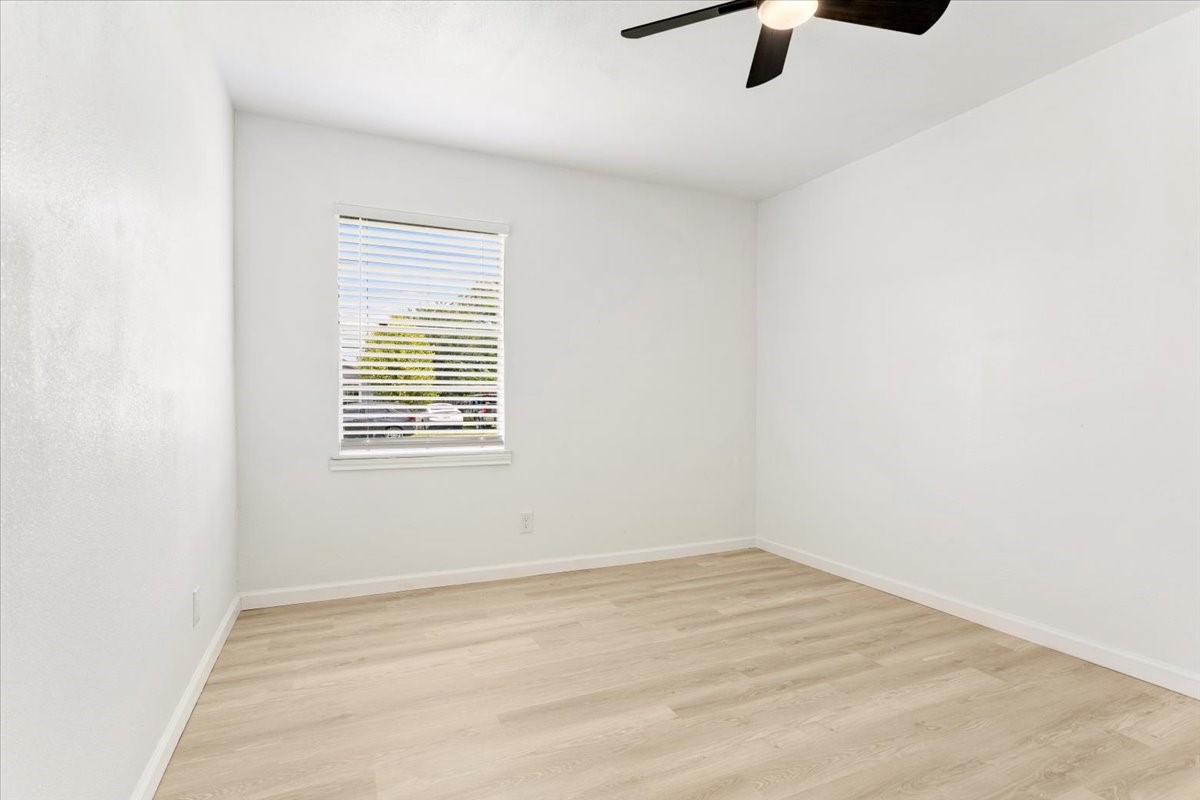 408 N Gowdy Street Whitewright TX 75491