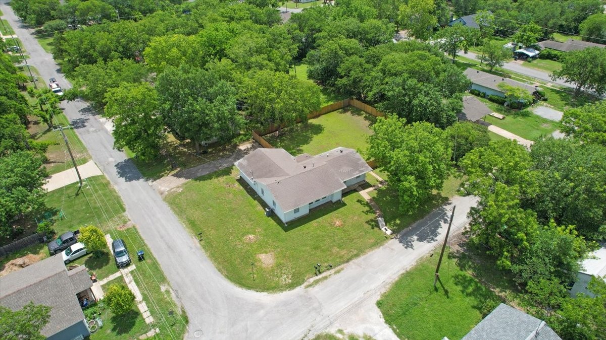 408 N Gowdy Street Whitewright TX 75491