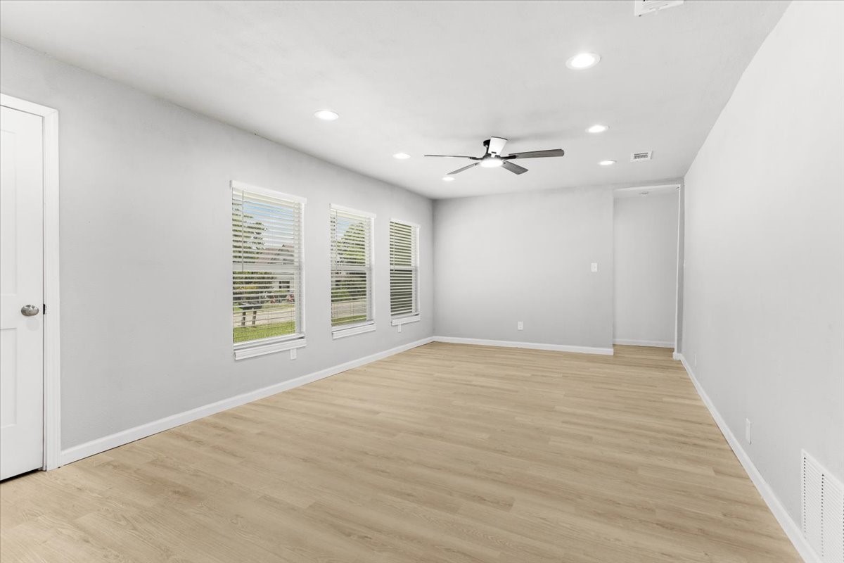 408 N Gowdy Street Whitewright TX 75491