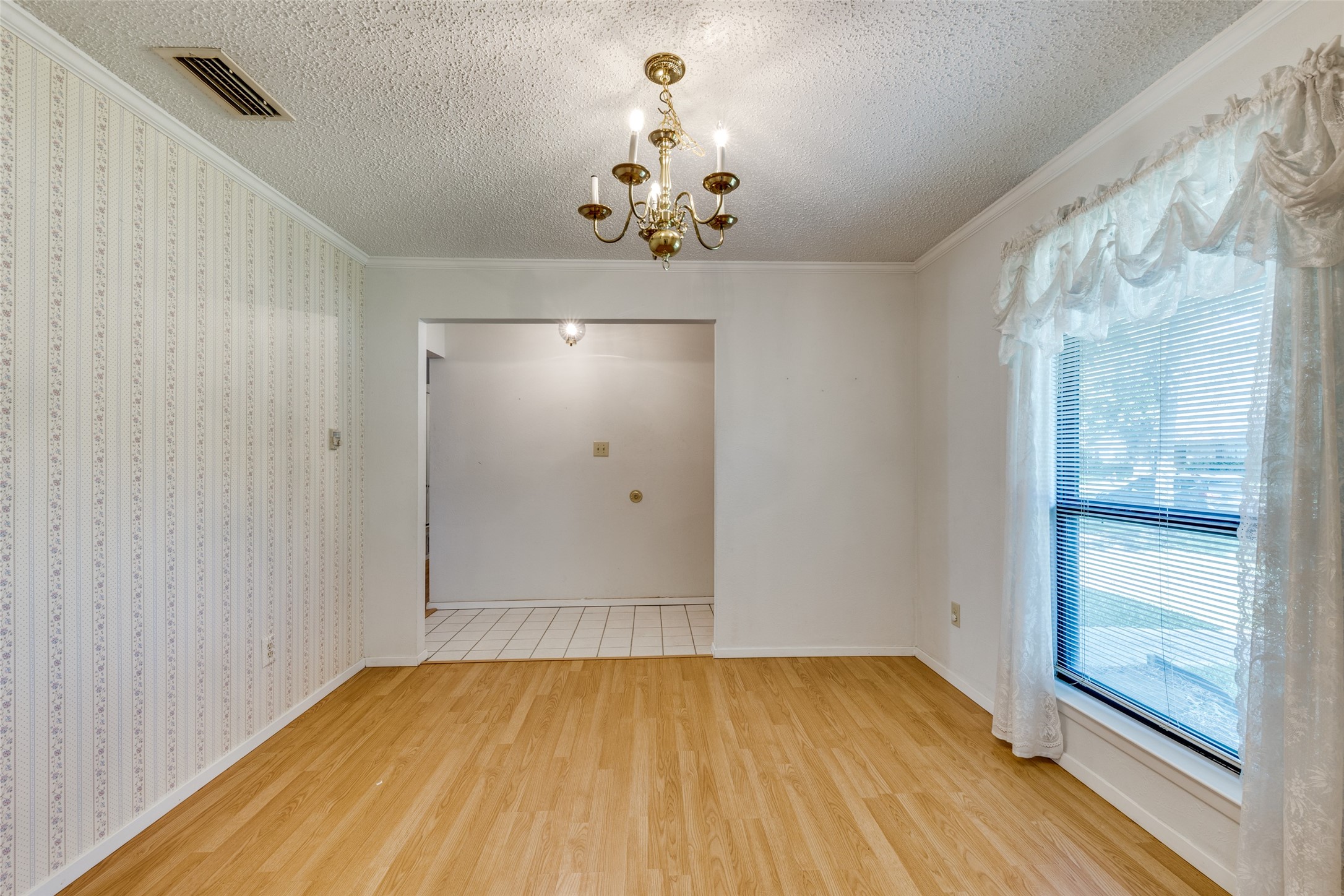 1608 Stroud Lane Mesquite TX 75150