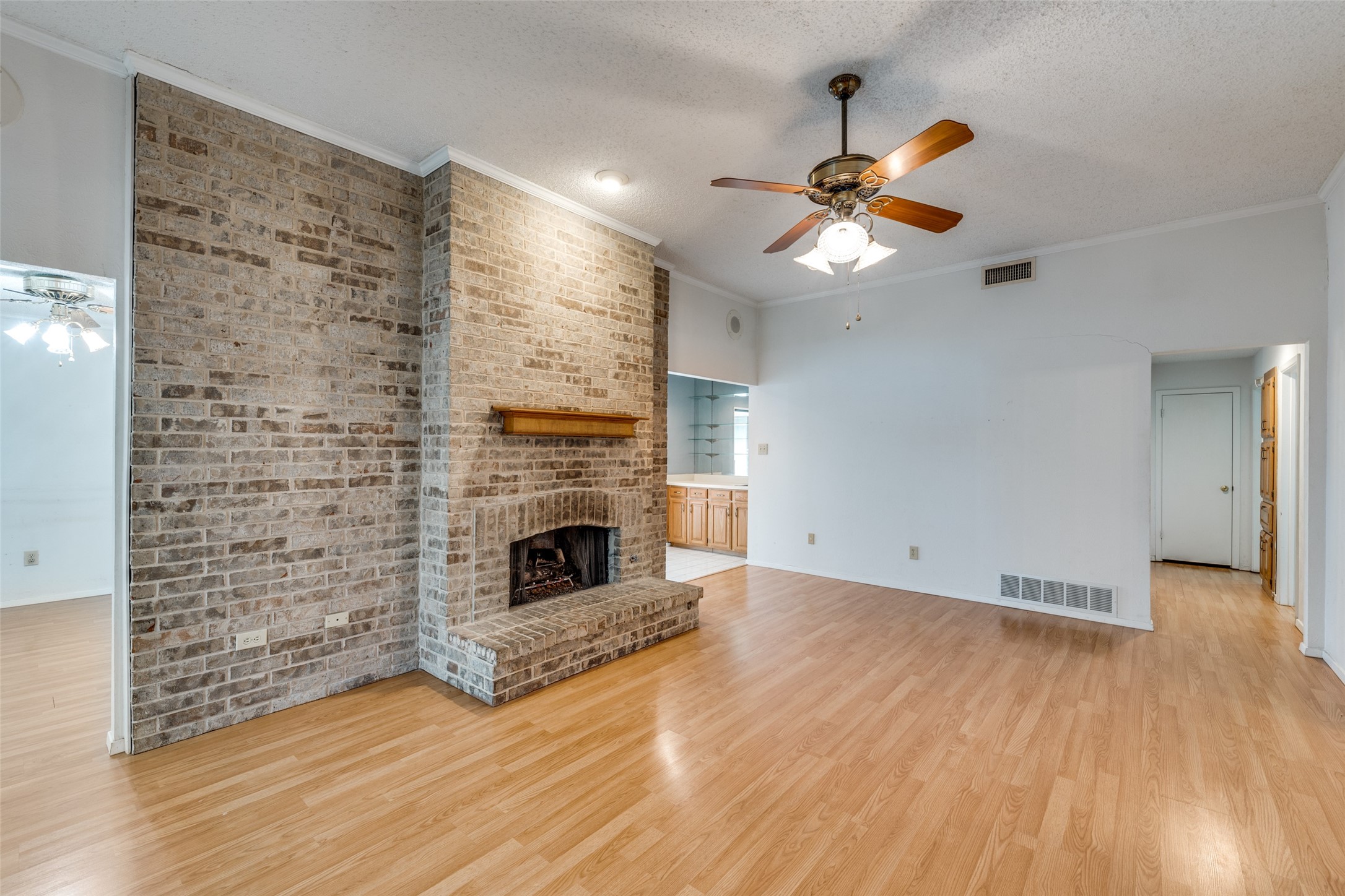 1608 Stroud Lane Mesquite TX 75150