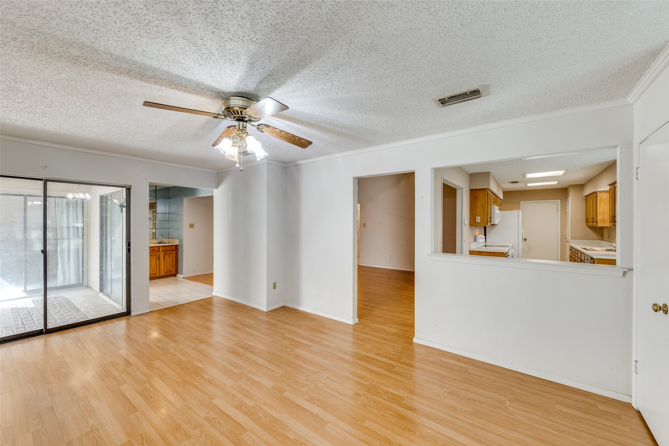 1608 Stroud Lane Mesquite TX 75150
