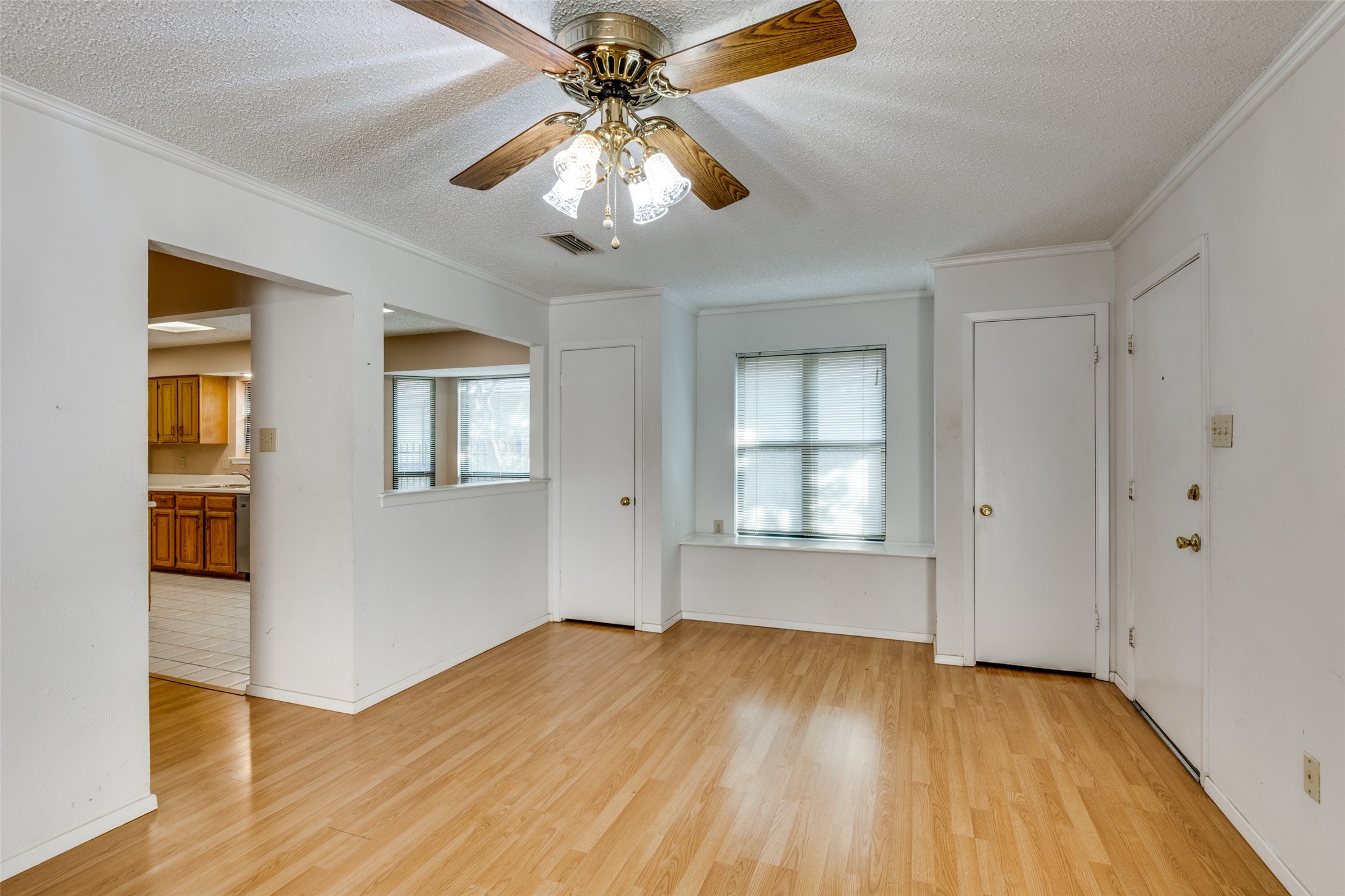 1608 Stroud Lane Mesquite TX 75150