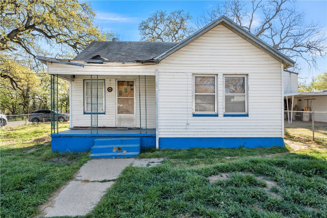 1200 Somerset Street Waco TX 76705