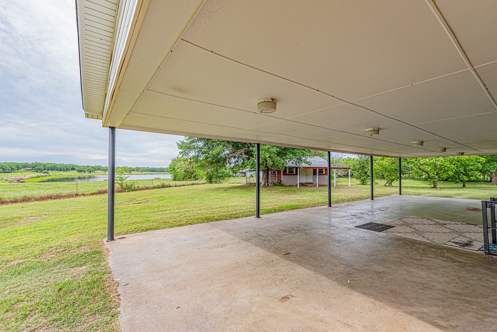 5563 Shady Lane Scurry TX 75158