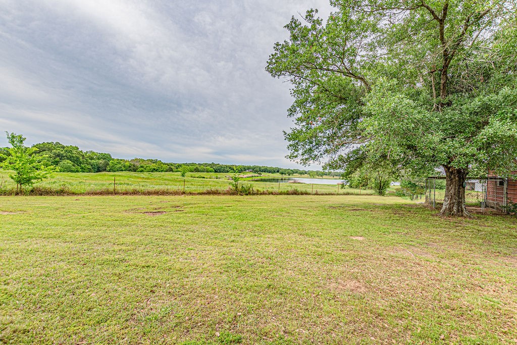 5563 Shady Lane Scurry TX 75158
