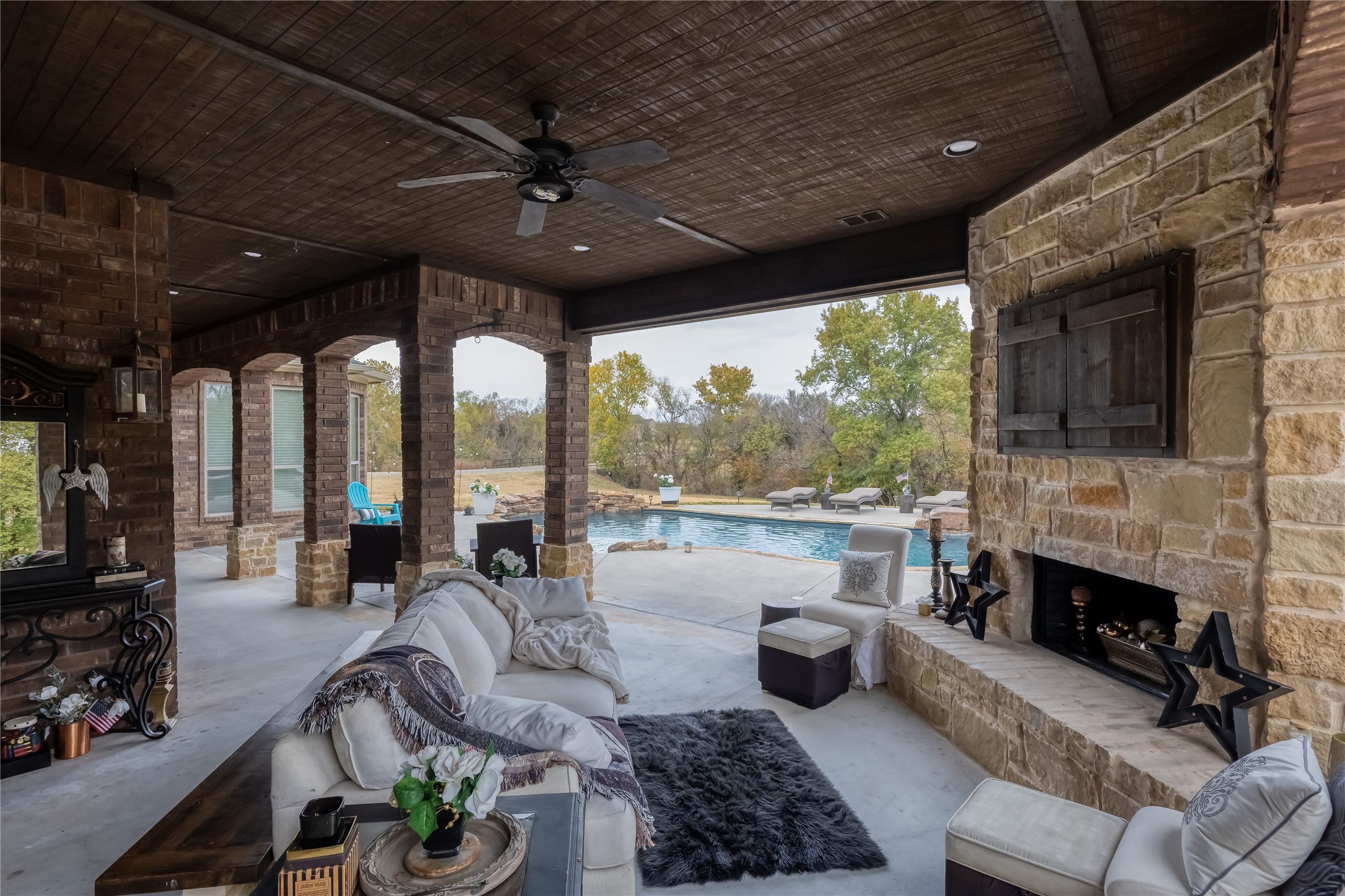 101 E Bozeman Lane Fort Worth TX 76108