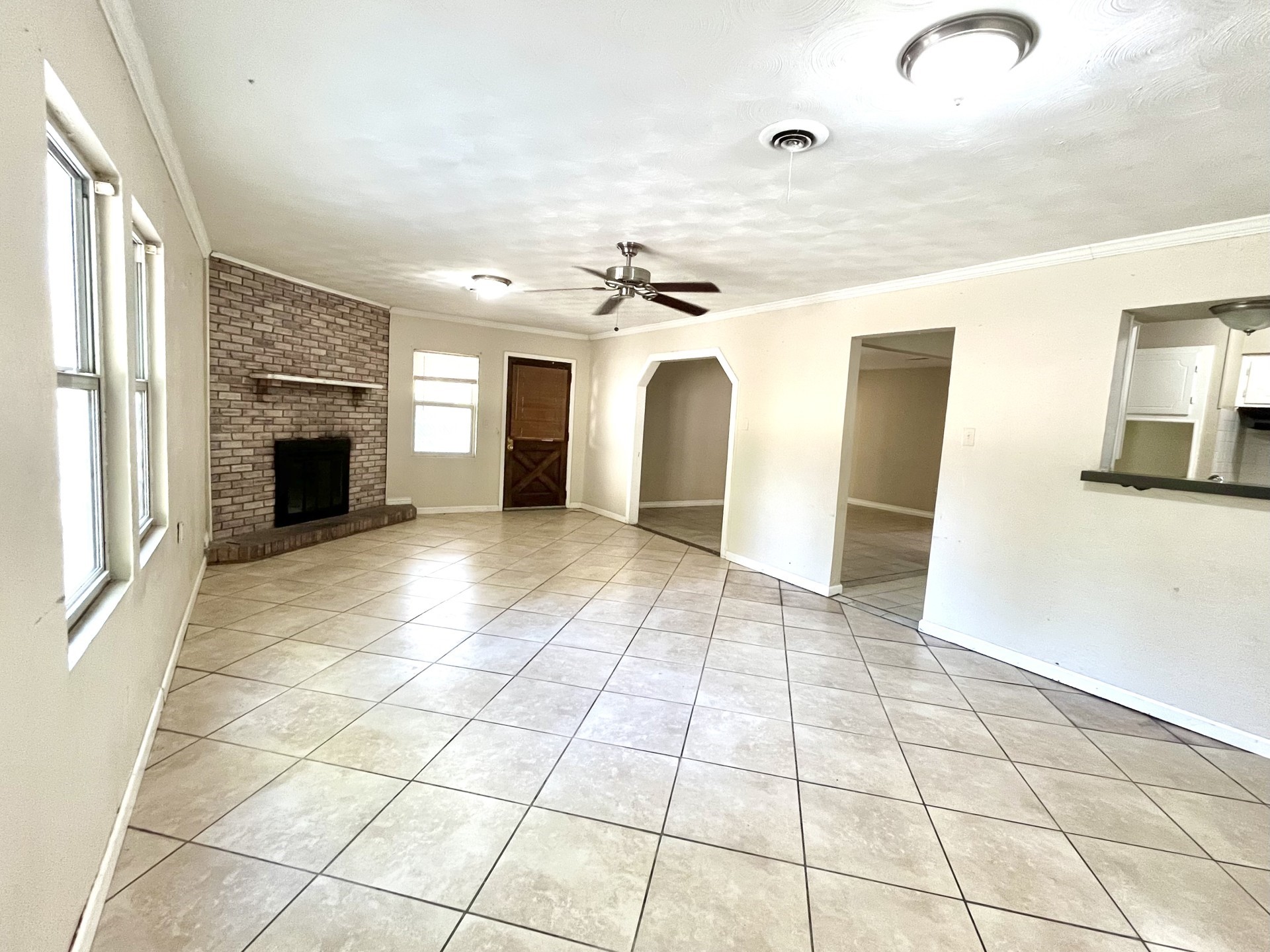 1900 Robinson Street Irving TX 75060