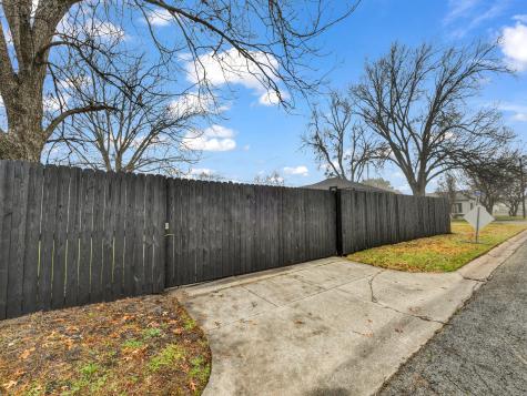 9101 Oels Street White Settlement TX 76108