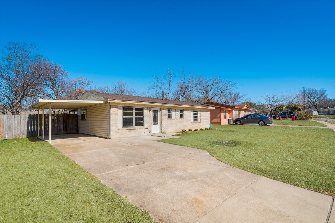 1513 Melanie Lane Mesquite TX 75149