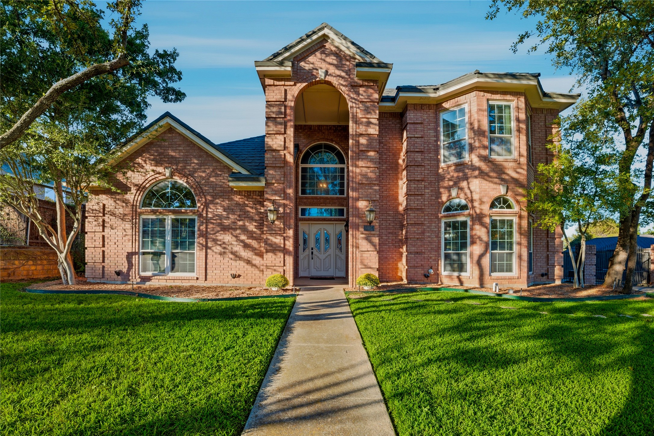 2204 Woodstock Drive Colleyville TX 76034