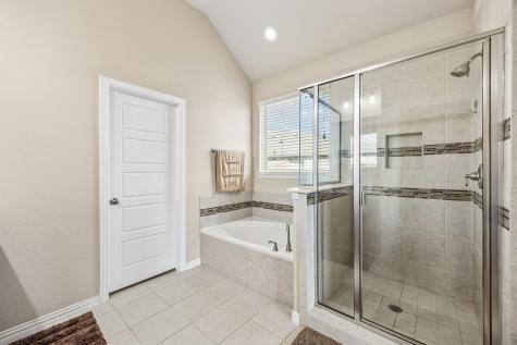 8004 Larch Lane Fort Worth TX 76131
