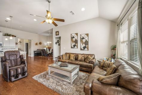 8004 Larch Lane Fort Worth TX 76131