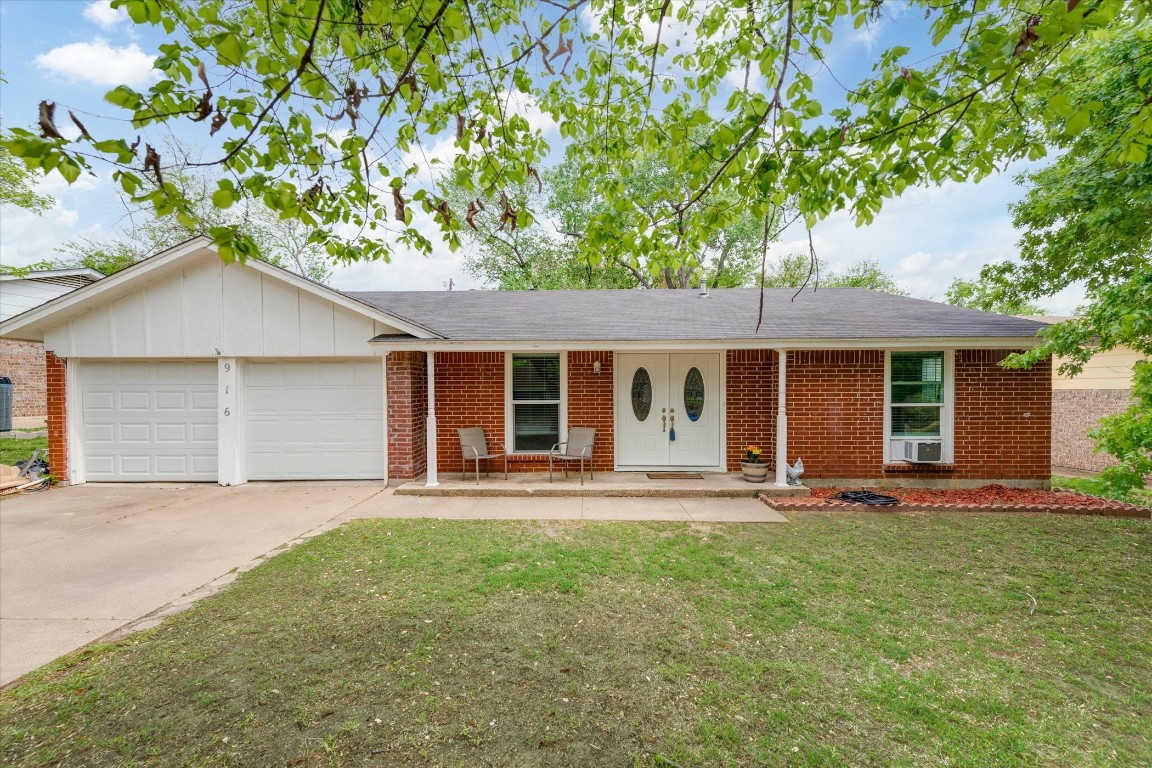 916 Gettysburg Place Bedford TX 76022