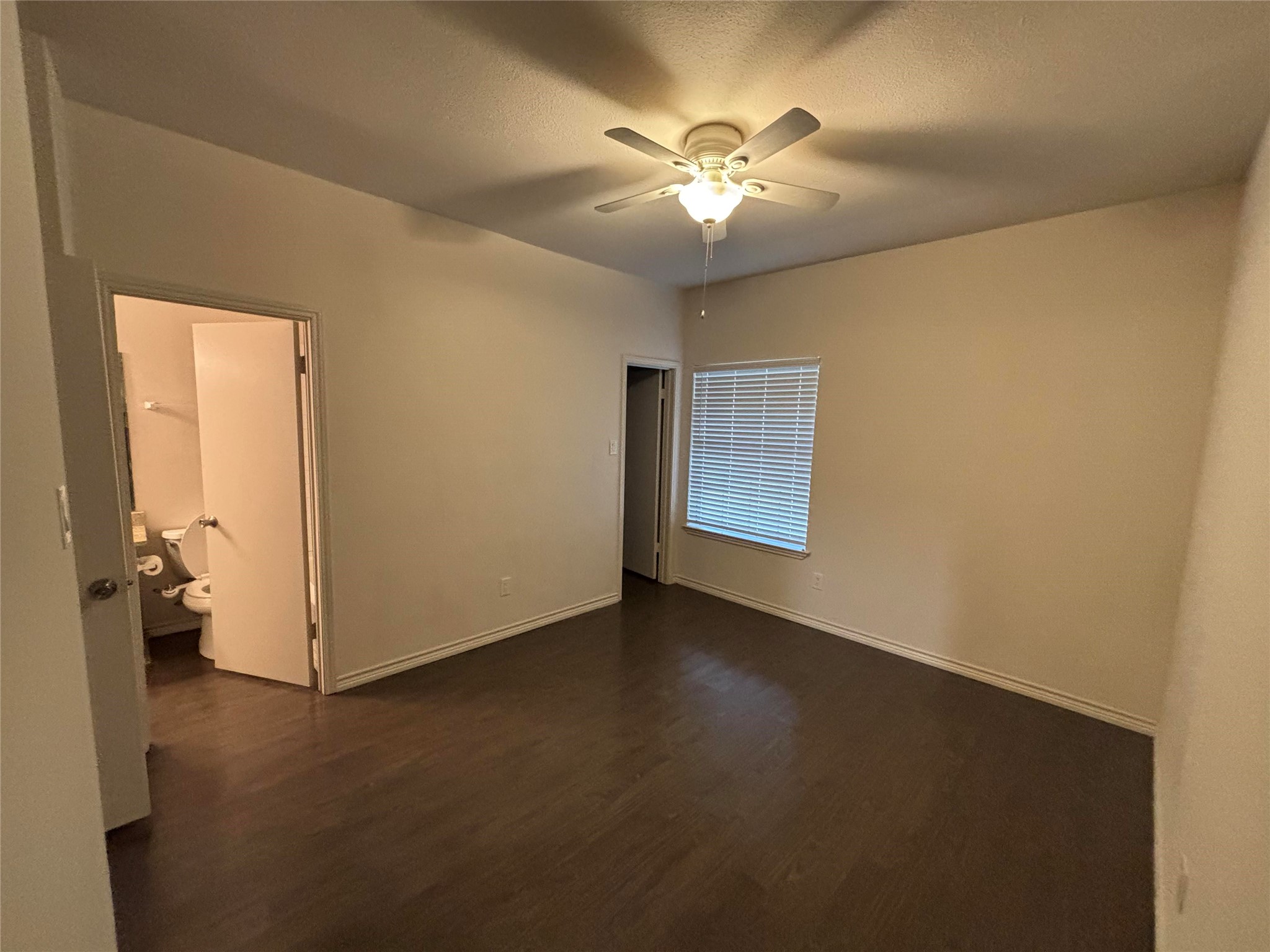 614 Canterbury Street Euless TX 76039
