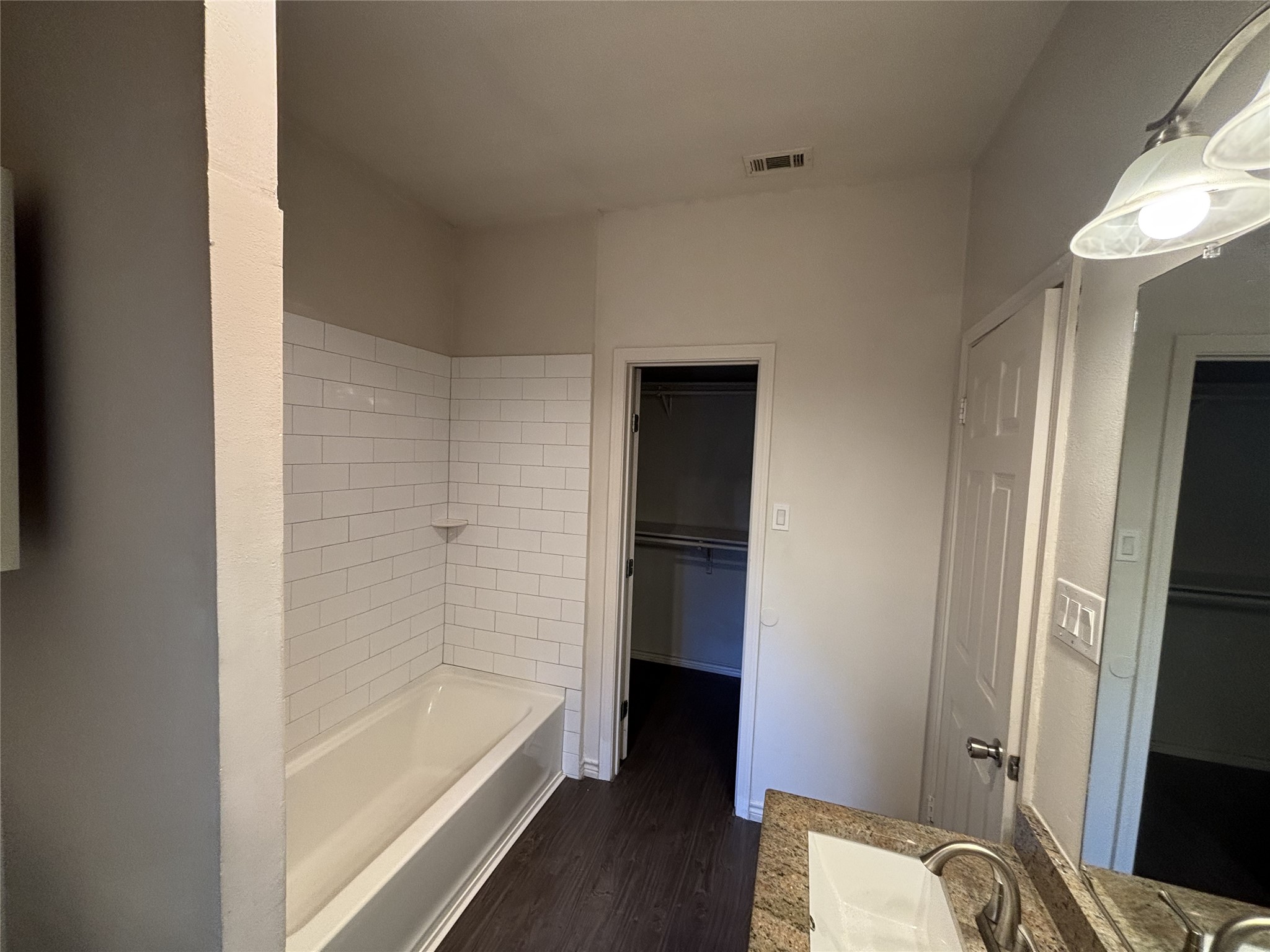 614 Canterbury Street Euless TX 76039