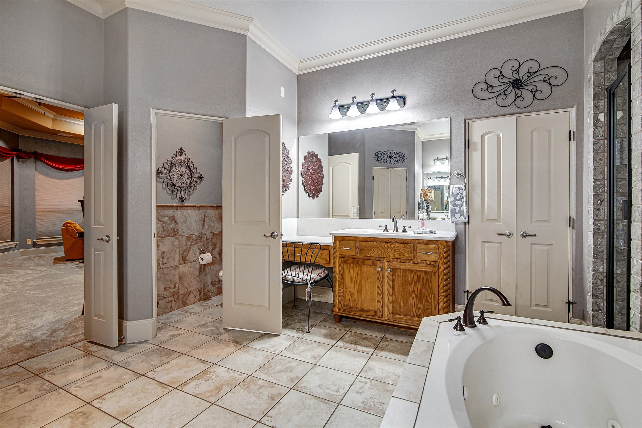 3001 Sunray Valley Court Arlington TX 76012