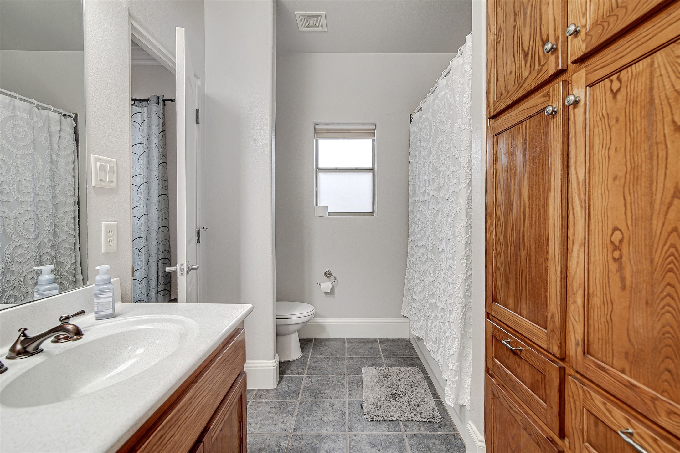3001 Sunray Valley Court Arlington TX 76012