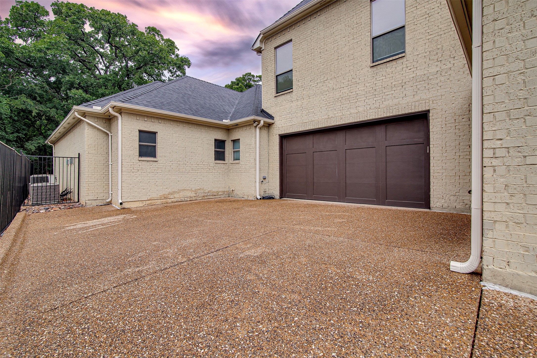 3001 Sunray Valley Court Arlington TX 76012