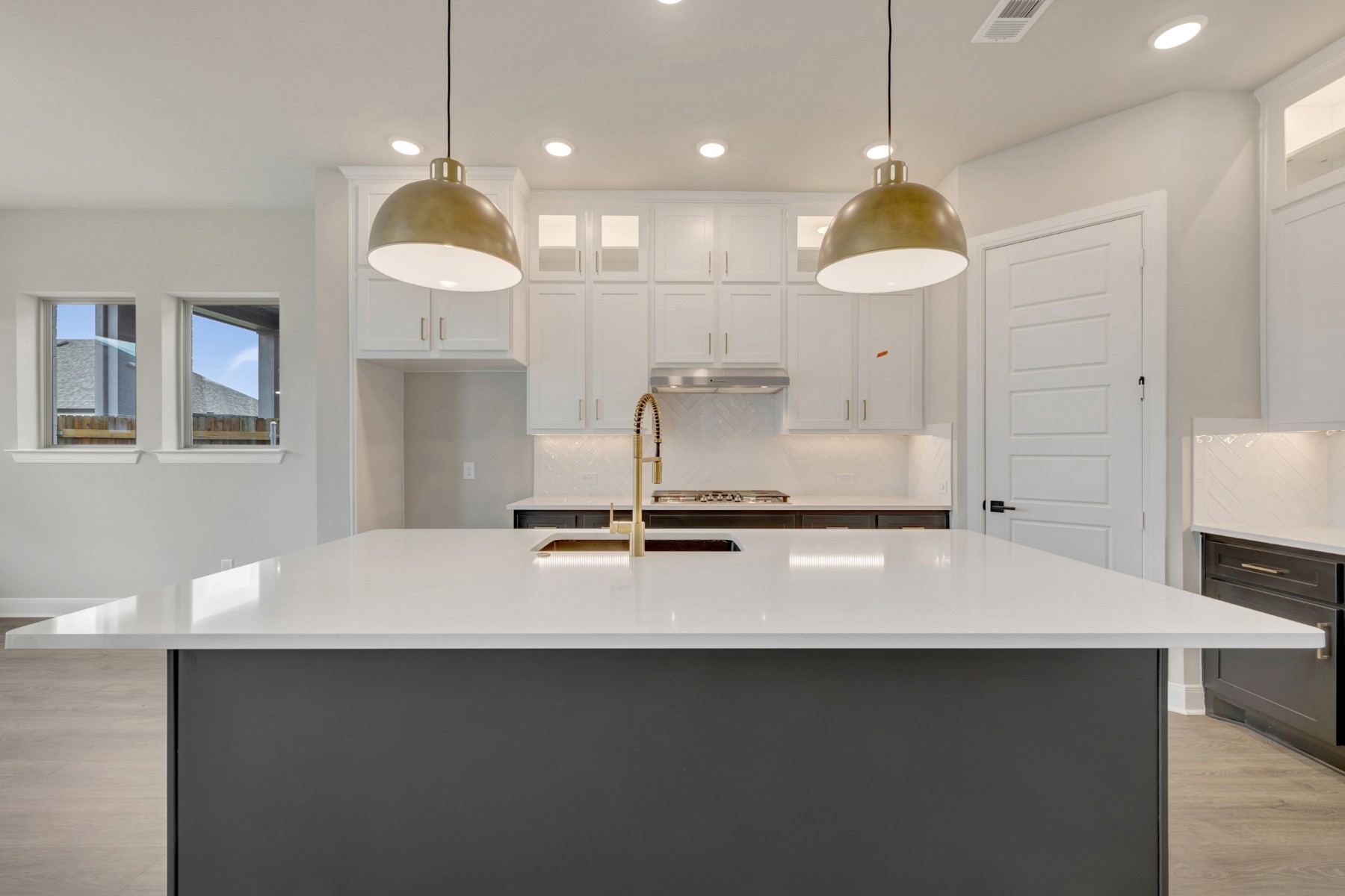 7824 Pondview Lane Fort Worth TX 76123