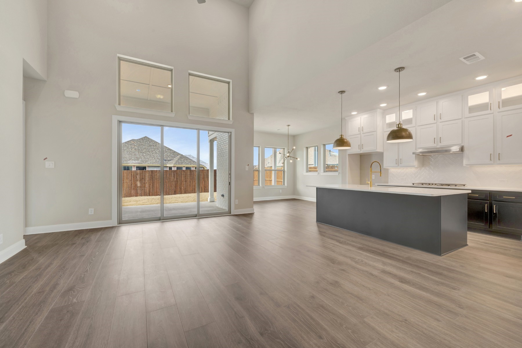 7824 Pondview Lane Fort Worth TX 76123