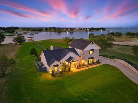 7025 Lake Vista Drive Streetman TX 75859