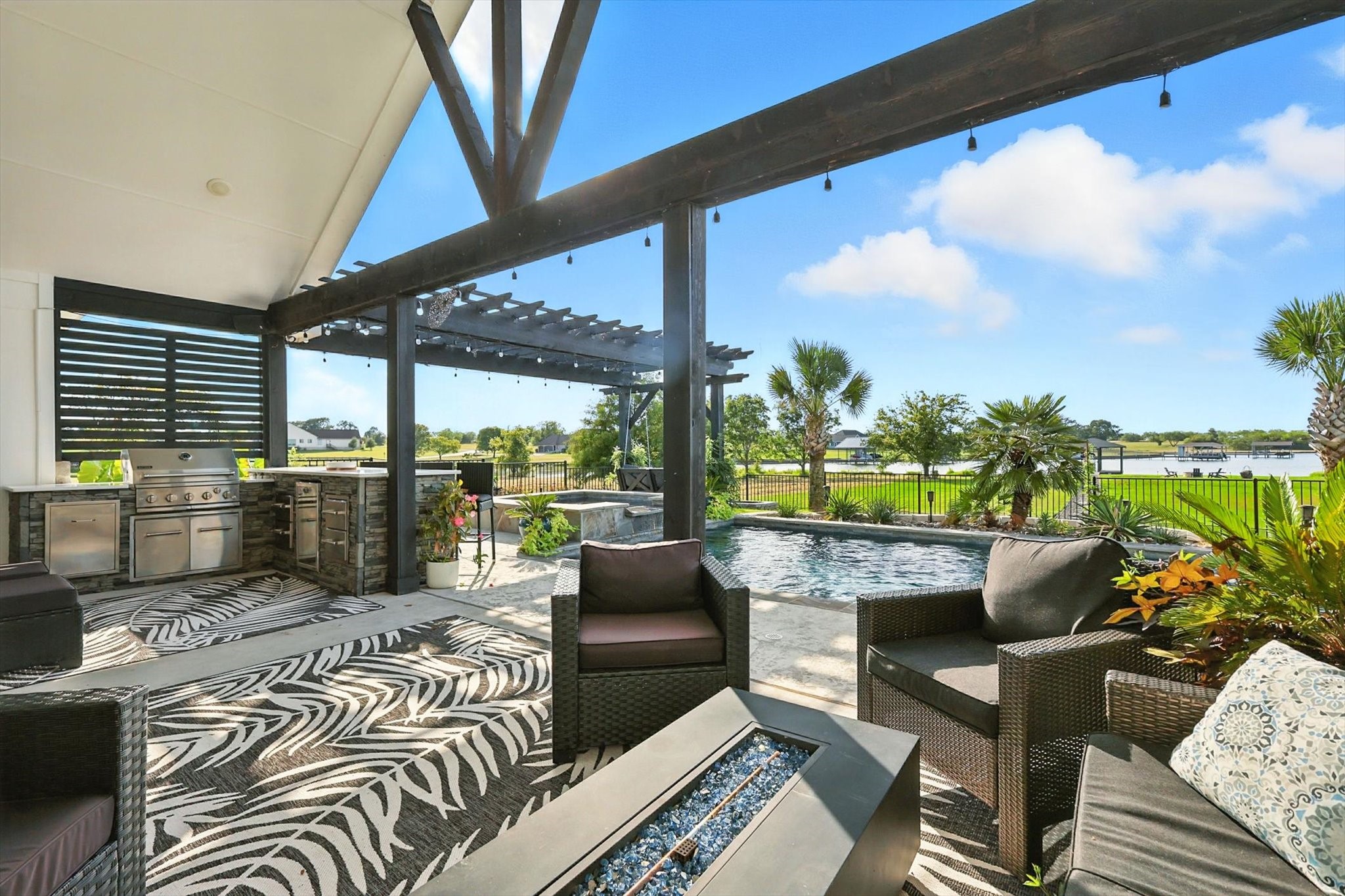 7025 Lake Vista Drive Streetman TX 75859