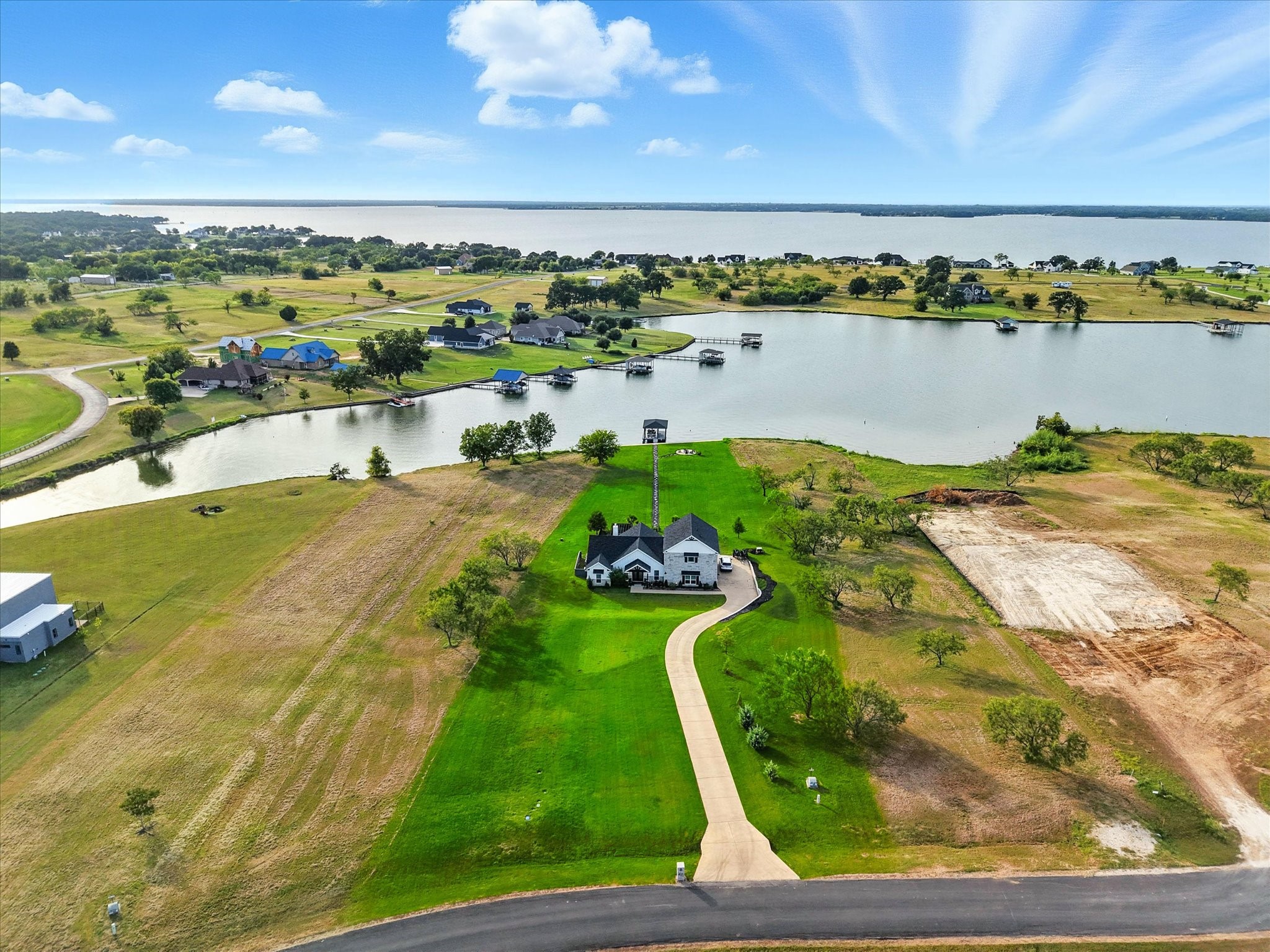 7025 Lake Vista Drive Streetman TX 75859
