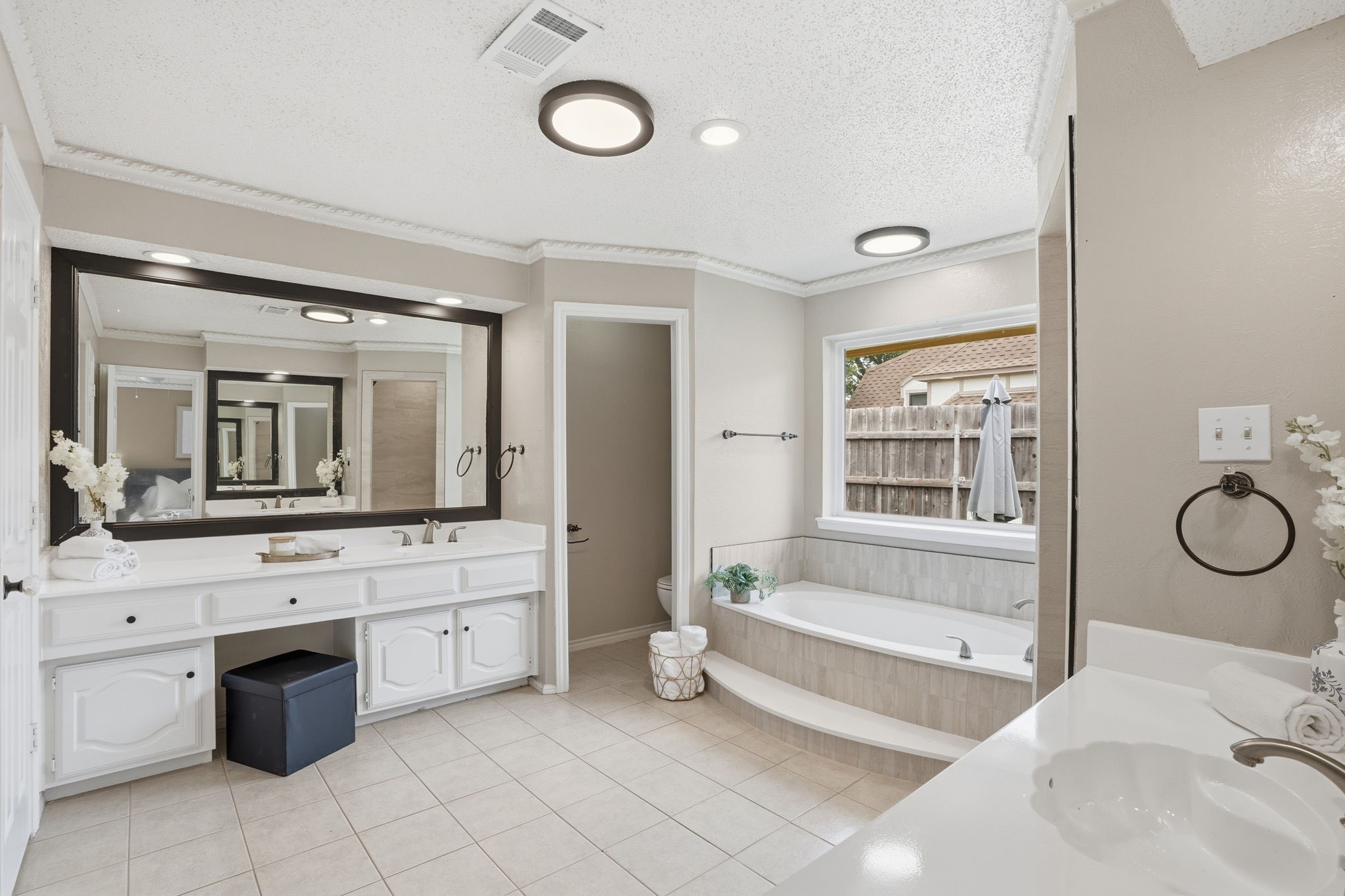906 Greenbriar Lane Duncanville TX 75137