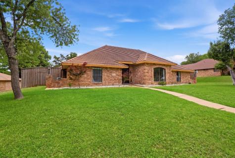 906 Greenbriar Lane Duncanville TX 75137
