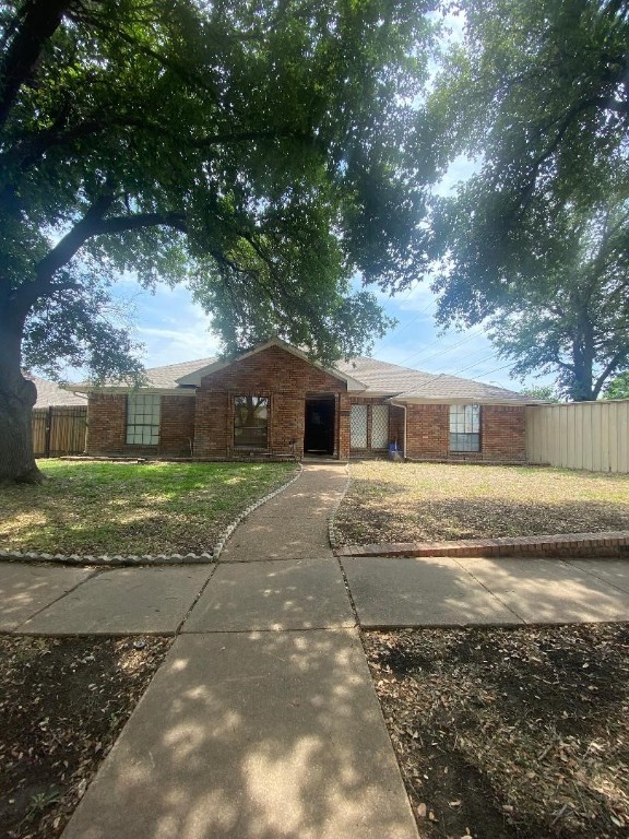 3426 Ridge Oak Drive Garland TX 75044