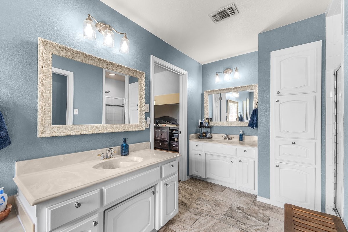 1133 Timber Creek Drive Weatherford TX 76086