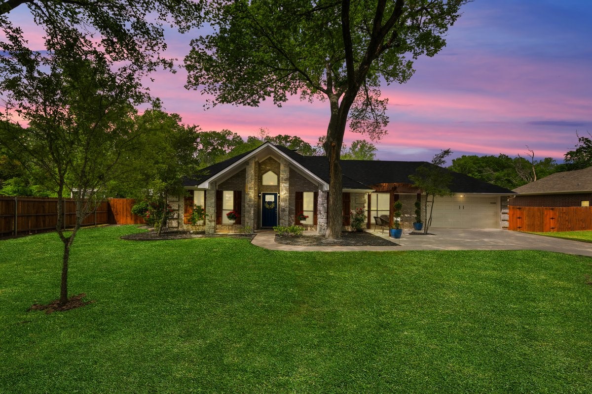 1133 Timber Creek Drive Weatherford TX 76086
