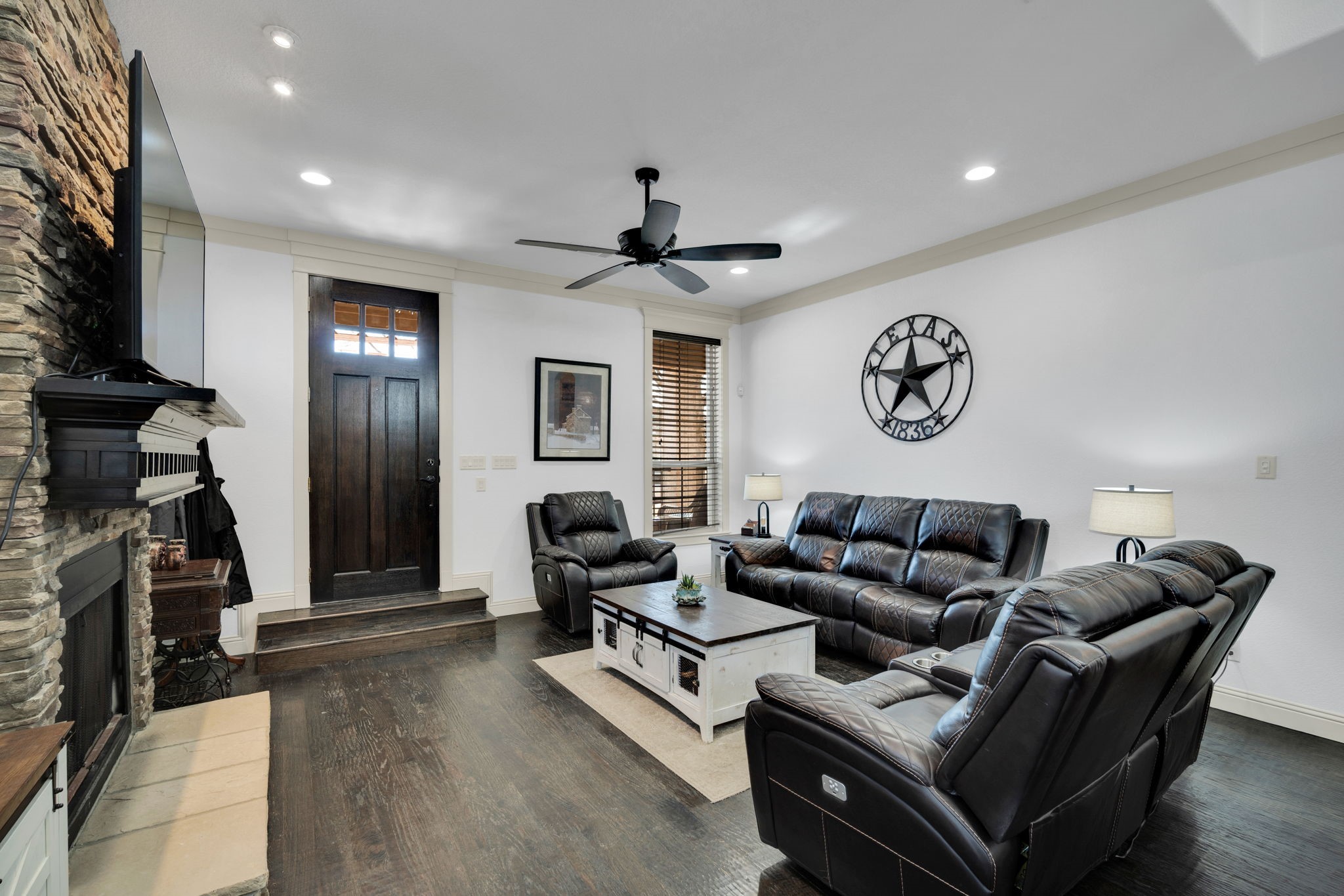 409 George Hopper Road Midlothian TX 76065