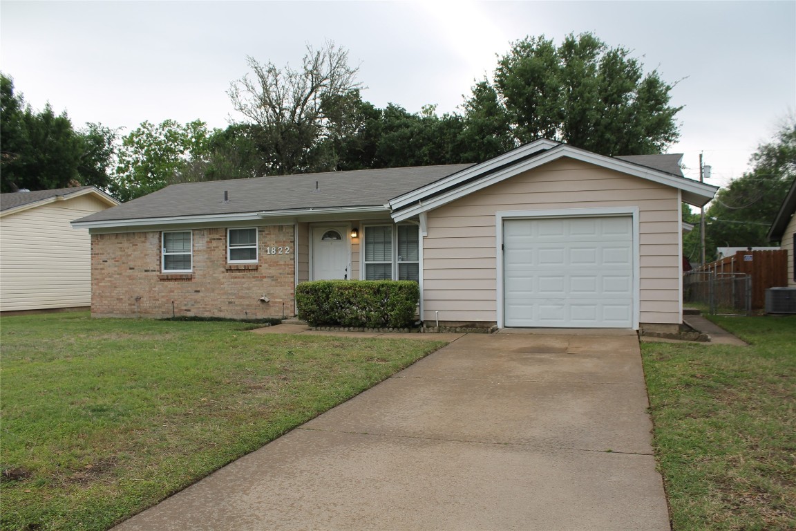 1822 Morgan Street Irving TX 75062