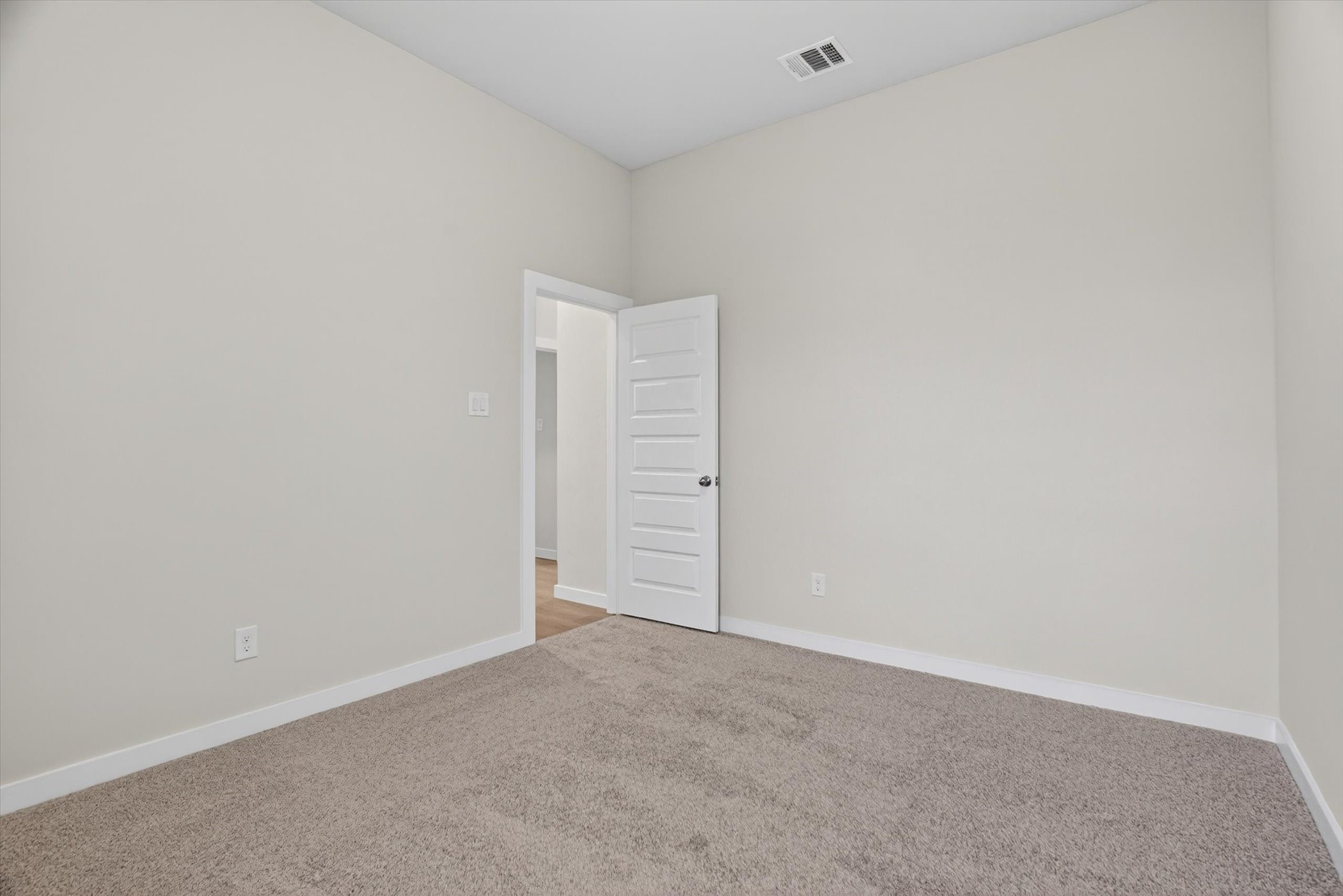 321 Skeen Peak Springtown TX 76082