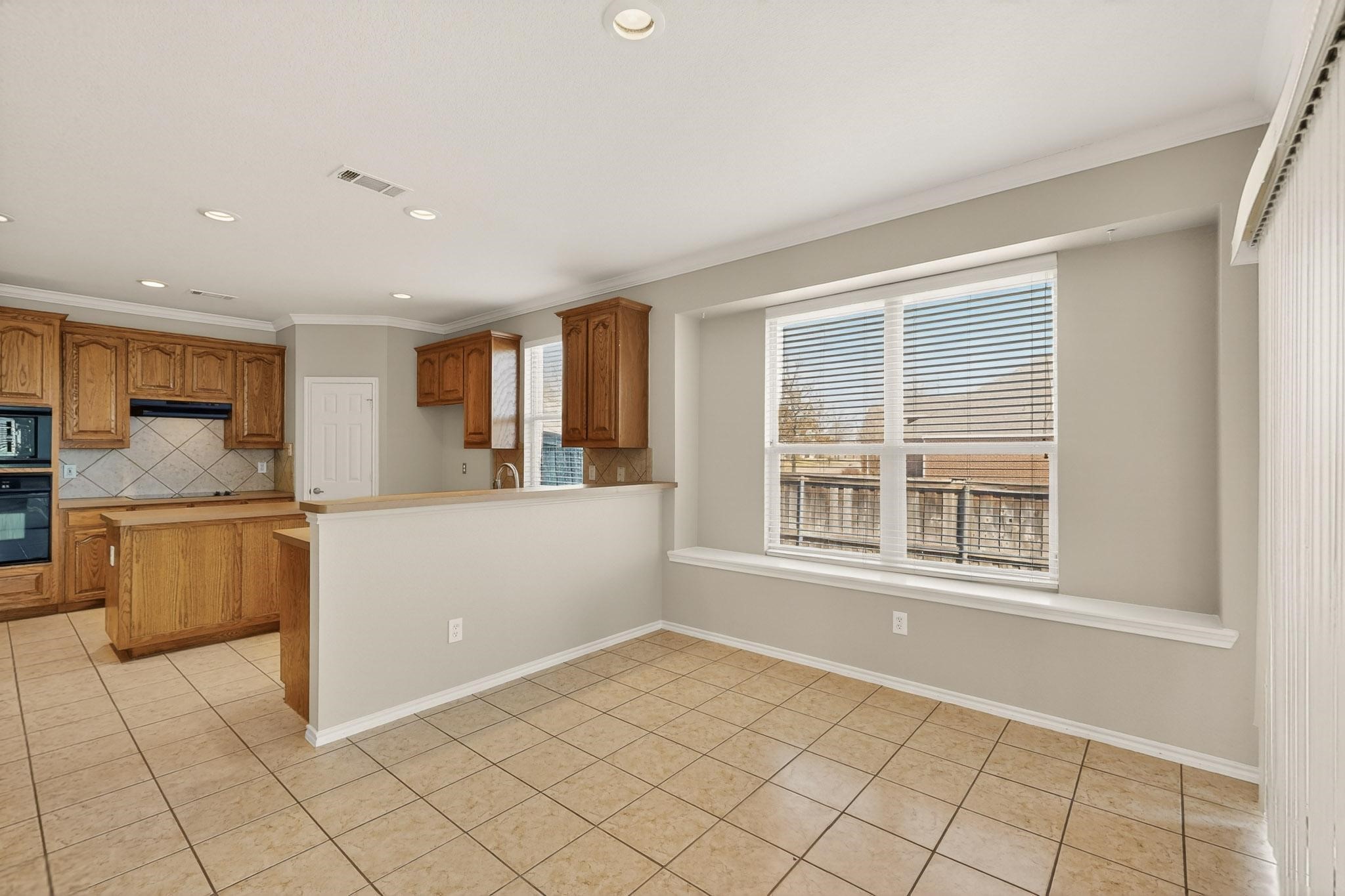 3155 Serpis Grand Prairie TX 75054