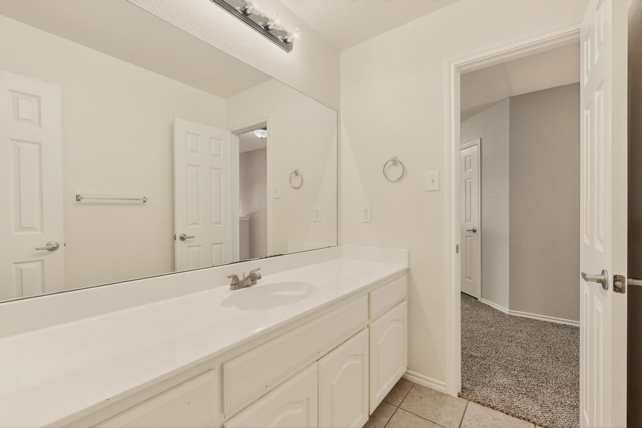 3155 Serpis Grand Prairie TX 75054