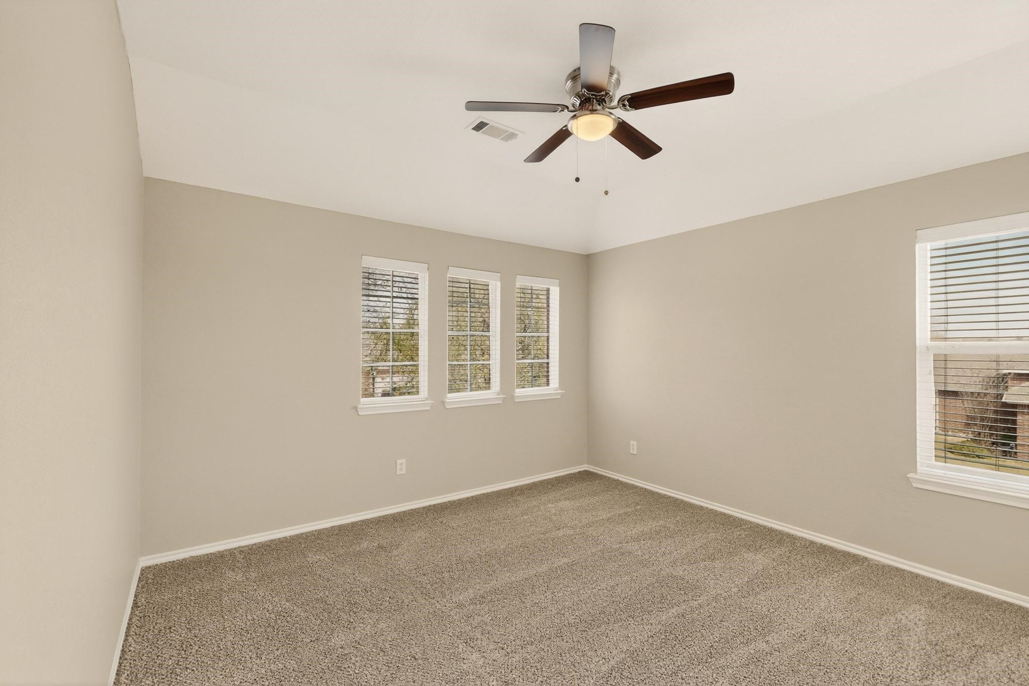 3155 Serpis Grand Prairie TX 75054