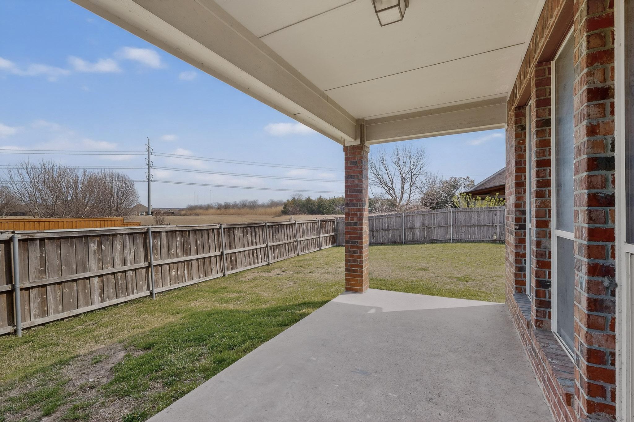 3155 Serpis Grand Prairie TX 75054
