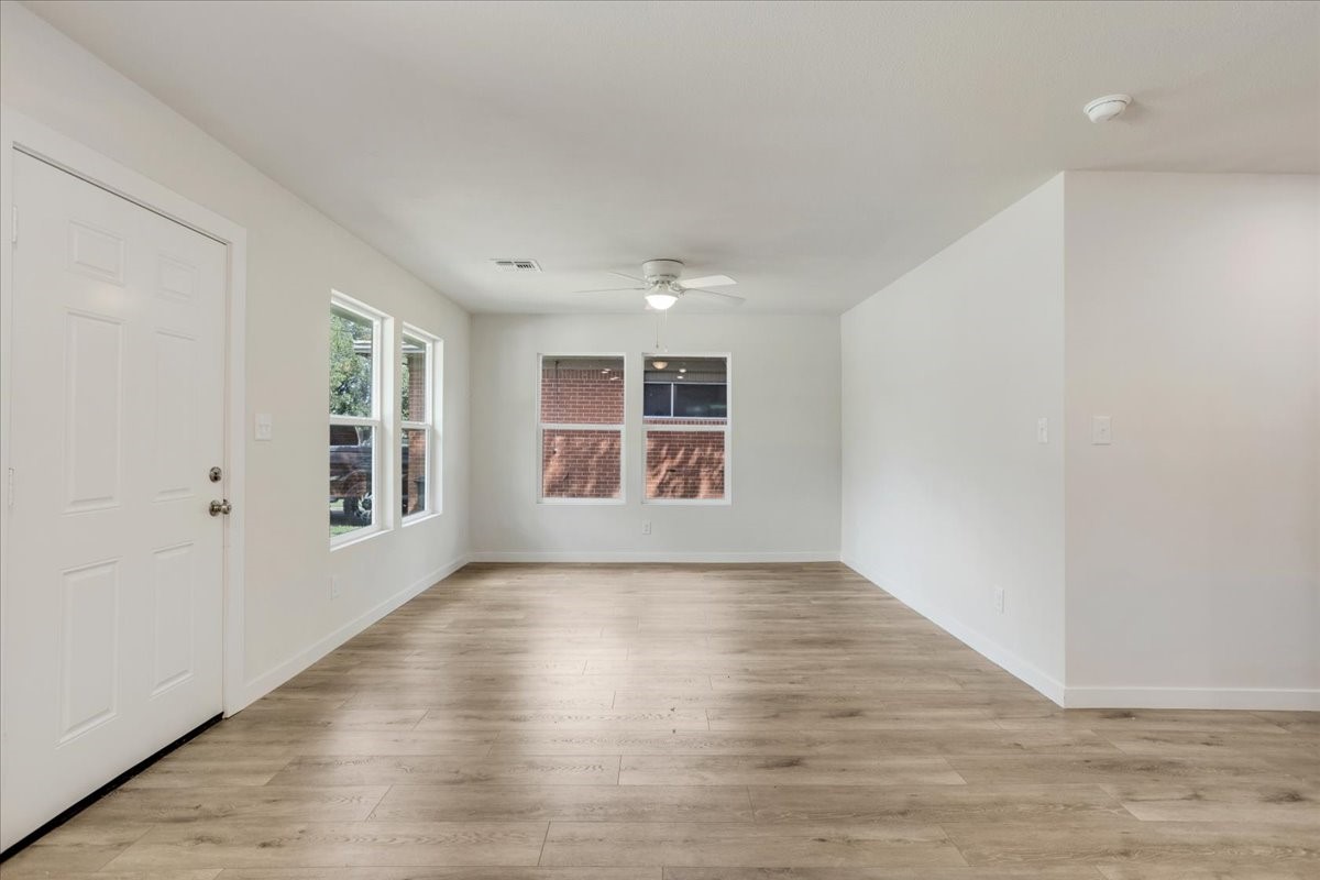 224 W Dexter Street Sherman TX 75092