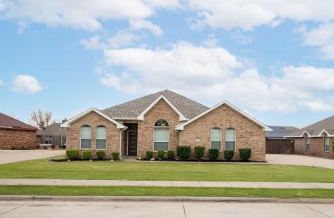 708 Meadow Springs Drive Glenn Heights TX 75154