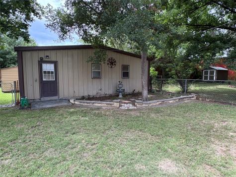 323 S Fisher Street Gorman TX 76454